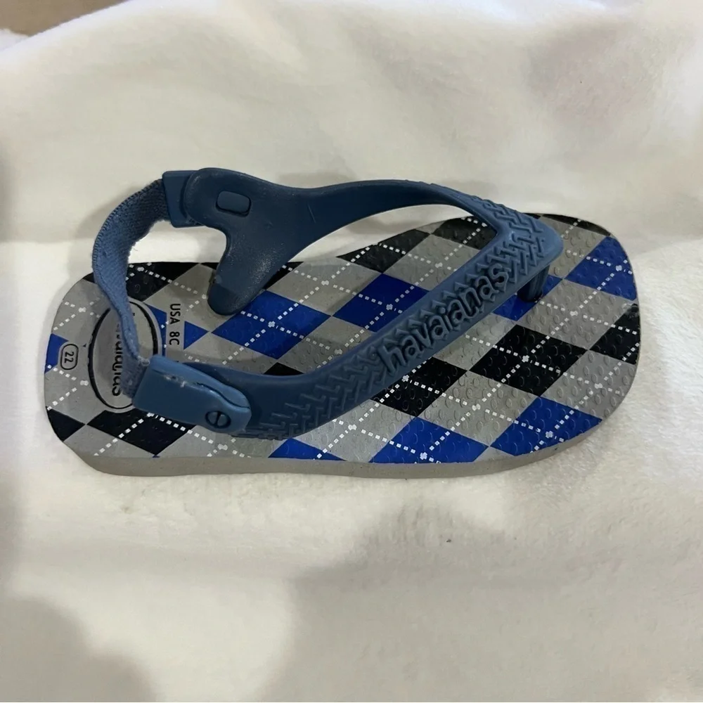 Havaianas Baby Brazil Logo Sandal in boys size 8